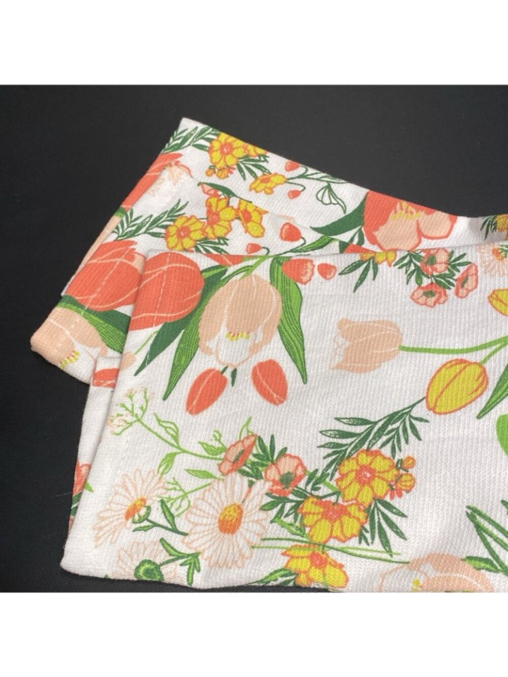 LOT of 6 Kitchen Hand Tea Towels Floral & Gingham Checkerboard Tulips Daisy Set - Picture 11 of 16